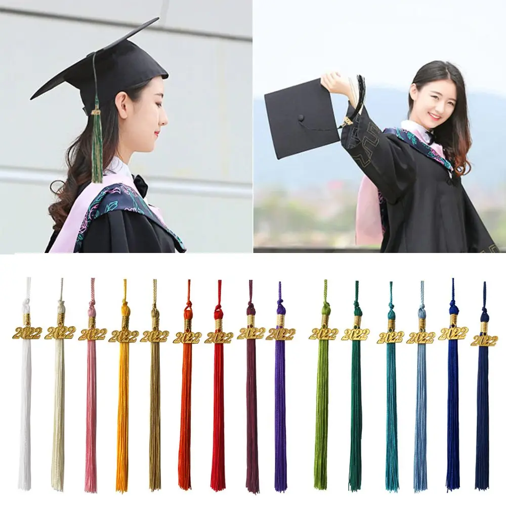 

2022 New Academic Graduation Cap Tassel with Gold 2022 Year Charm Pendant Mixed Color Uniforms DIY Crafts Student Souvenir Gifts
