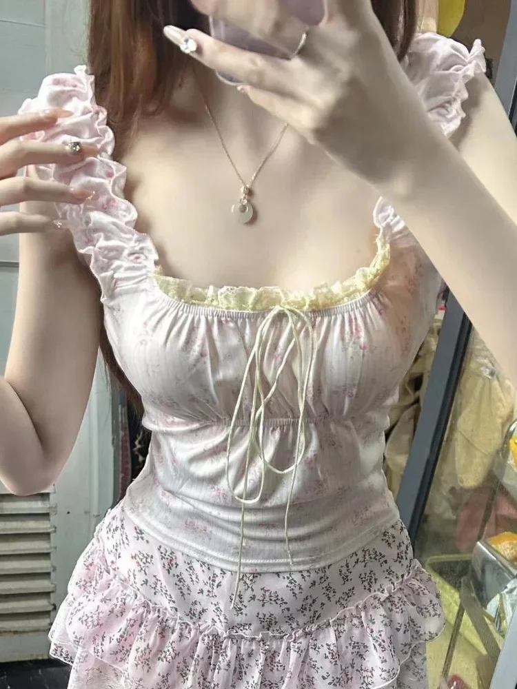 Женская футболка с бантом