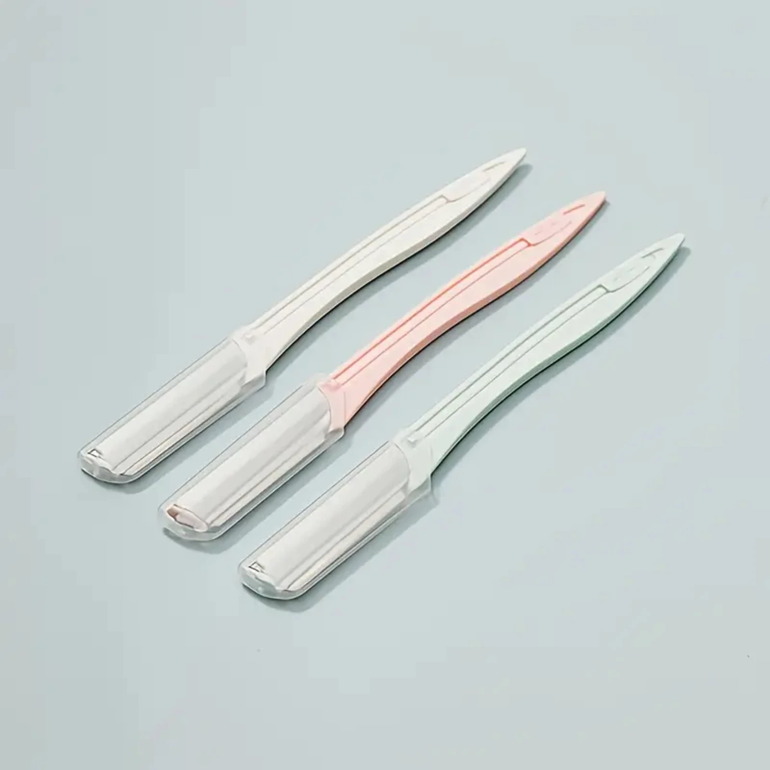Peach Fuzz Remover for Women - Safe Hair Removal Tool Delicate Facial Areas. Achieve Smooth Skin.