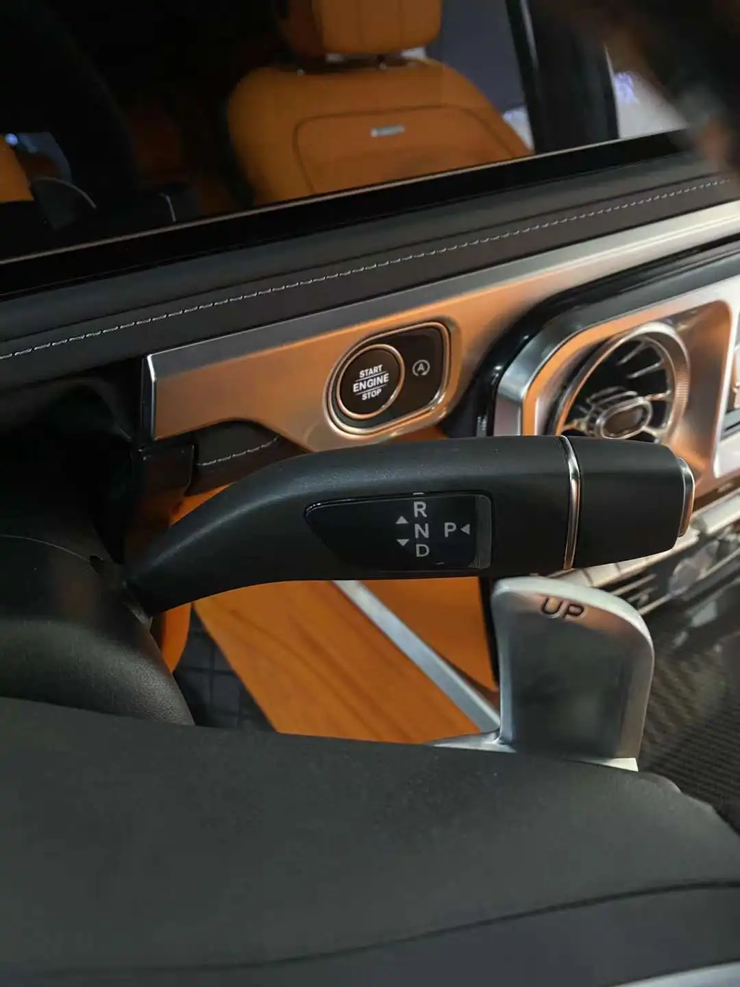 Комплект для модернизации салона автомобиля G-Class W463 g универсальные комплекты g500