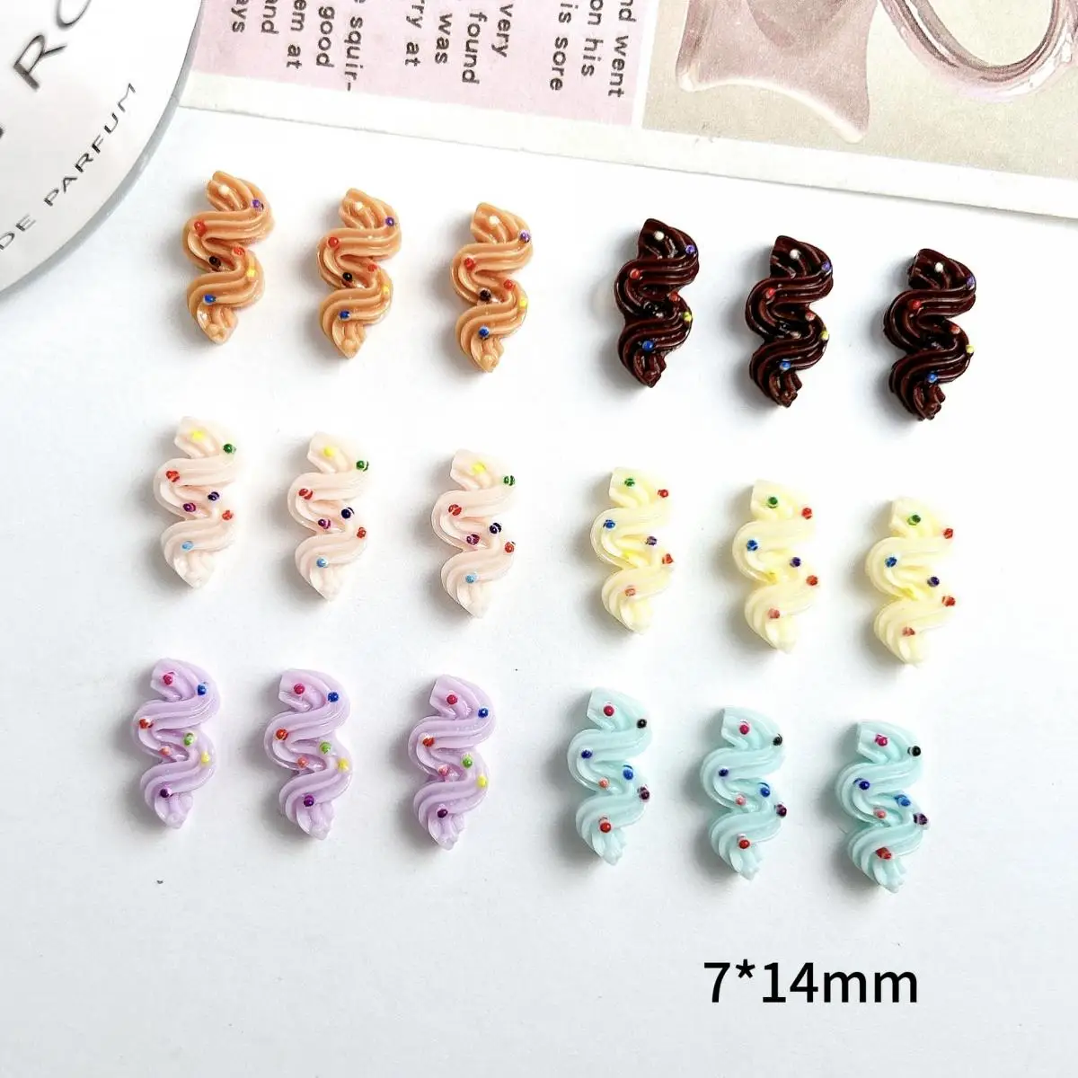30 шт. смоляные милые мультяшные 6-цветные кремовые полоски с сахарной фасолью