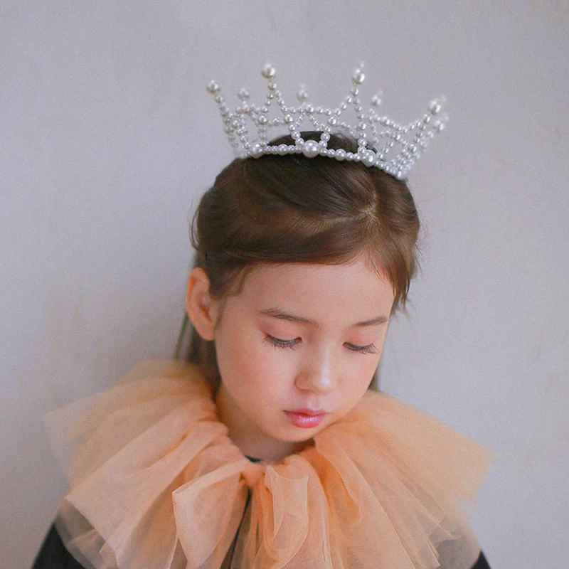 Тиара ручной работы в стиле барокко с бусинами