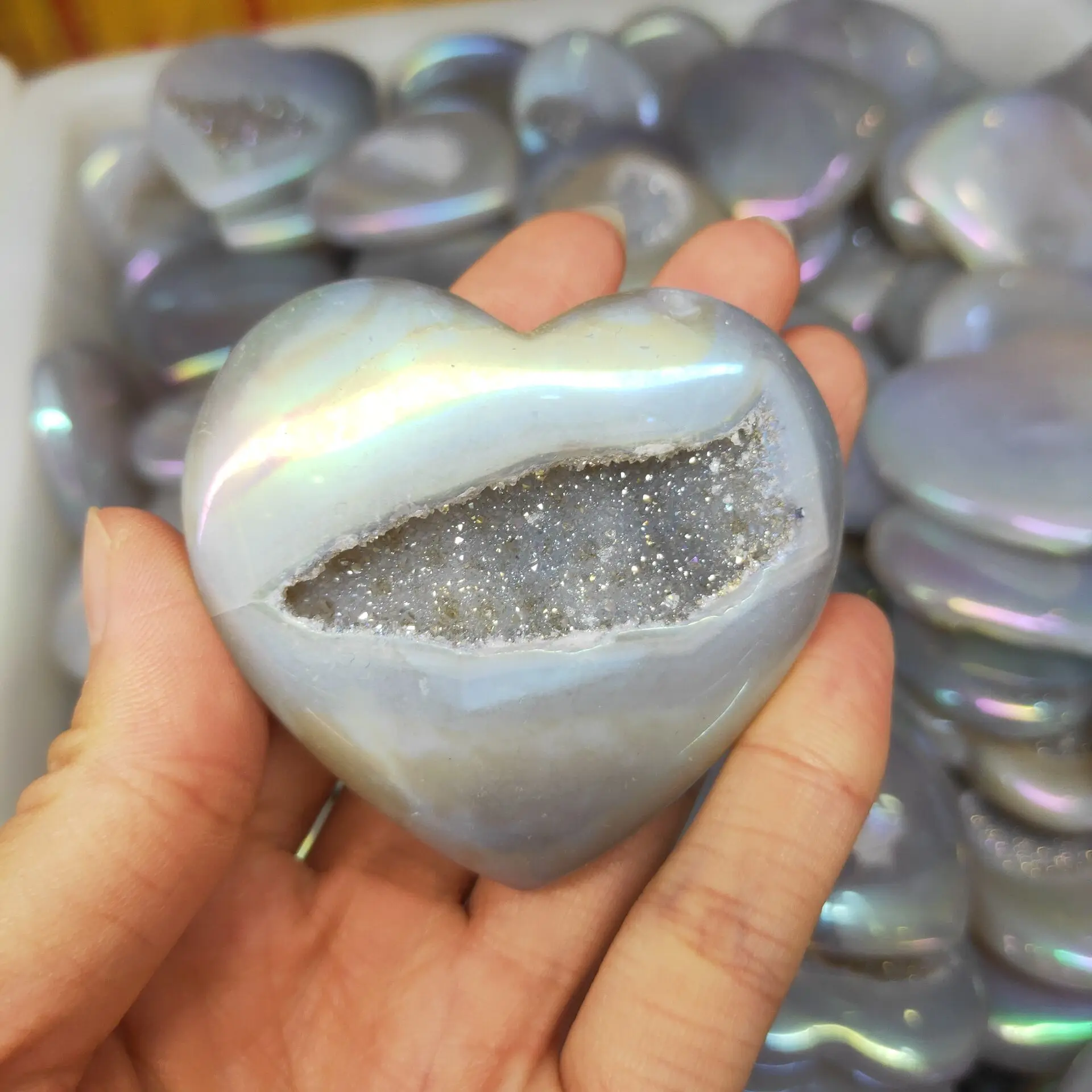 

N aura l гальванизированные драгоценные камни и минералы для подарка