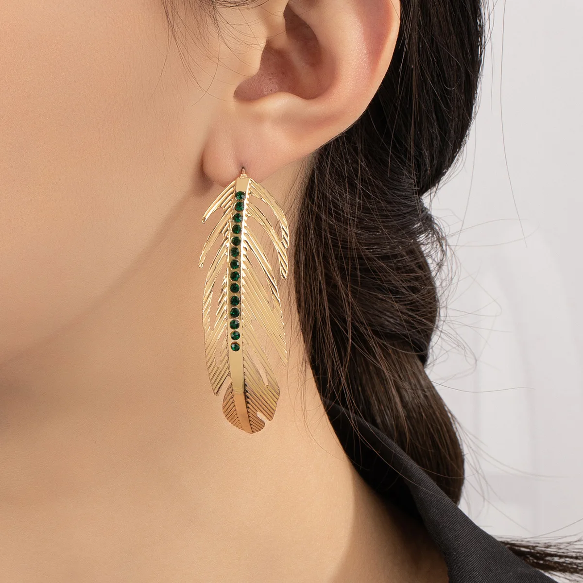 

Trendy Leaf Vintage Drop Dangle Earrings for Women Long Tassel Zircon Gold Color Leaves Fashion Jewelry Brincos Pendientes Gifts