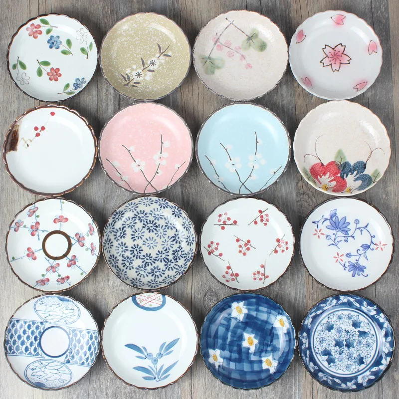 

5 Inch Japanese-style Ceramic Tableware Round Dish Plate Hot Pot Seasoning Sauce Dish Korean Cold Dish Snack Dish Dessert Plate