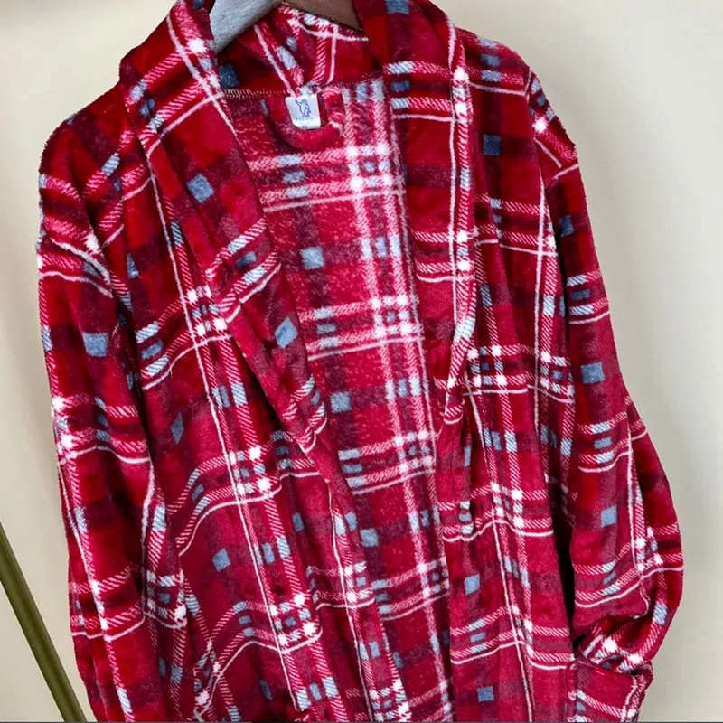 Mew Winter Flannel Nightgown For Women Robe Clouds Plaid Long Style Is Warm And Soft Pajamas Plus Size