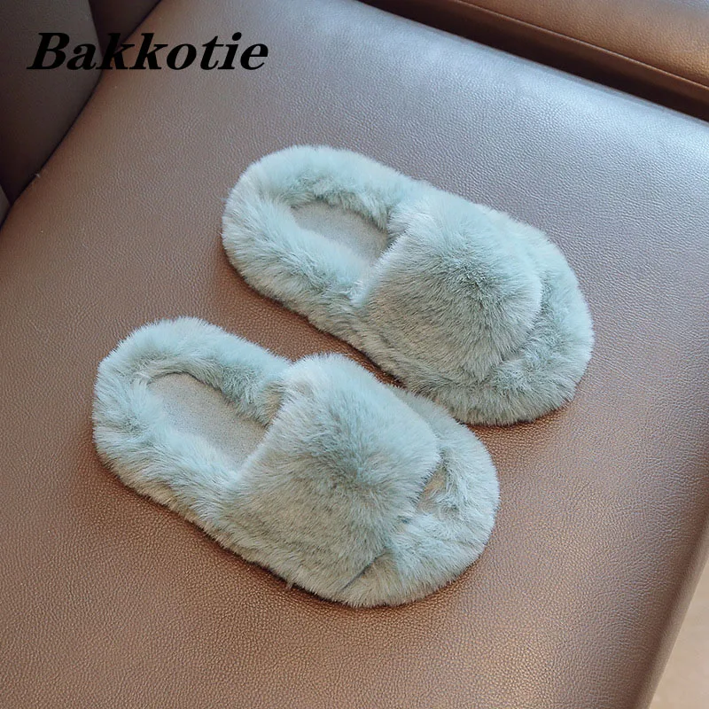 

Kids Slippers 2022 Winter Children Fashion Princess Party Shoes Girls Warm Fur Flats Beach Sandals Toddler Flip Flop Soft Slide