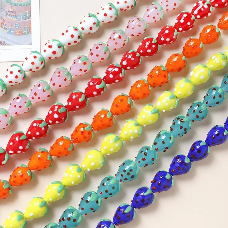 

2pcs ins Girl Heart Glass Strawberry Straight Hole Beads DIY Handmade Jewelry Necklace Earrings Bracelet Accessories