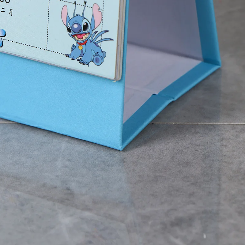 Настольный календарь Disney Stitch 2025 года милый ежедневный ежемесячный планировщик в