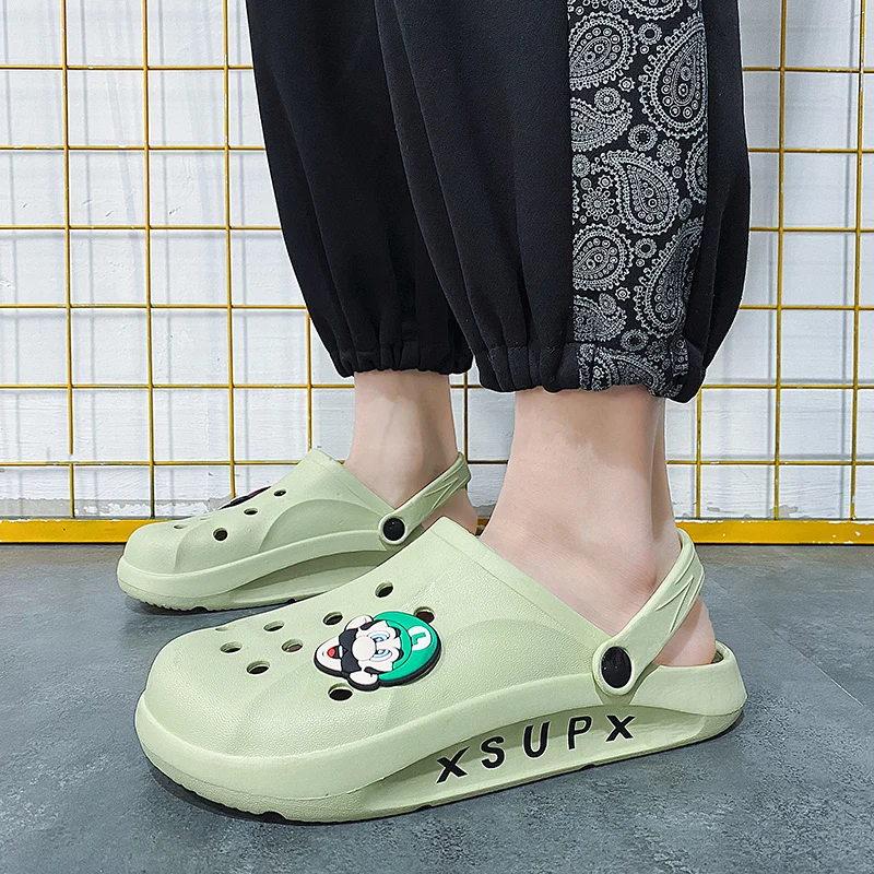Пляжная обувь в Корейском стиле для женщин повседневные радужные садовые Кроксы