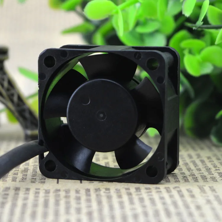 

GENUINE MGT4005MB-R20 DC DC5V FAN RADIATOR 40 * 40 * 20MM EQUIPMENT