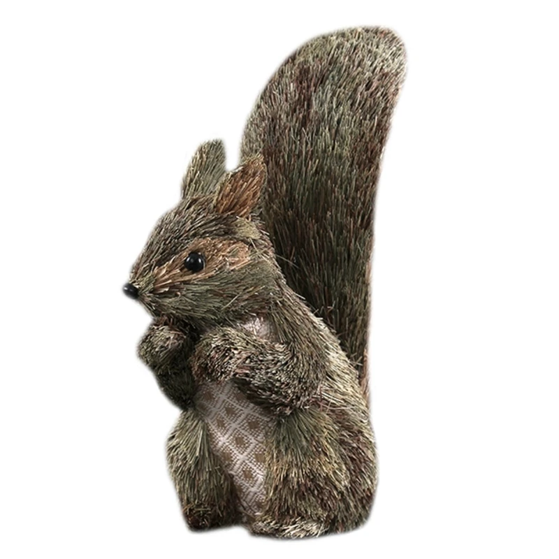 

Little Squirrel Grass Gift Miniatures Statue Window Desk Display Widgets