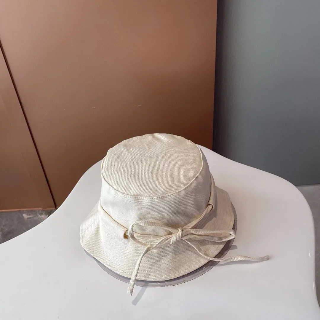 

Women Bucket Hats Sun Protection 139808 Fashion Luxury Designer tie adjust Design Casual Outdoor Letter Logo Dome Hat 2022 New