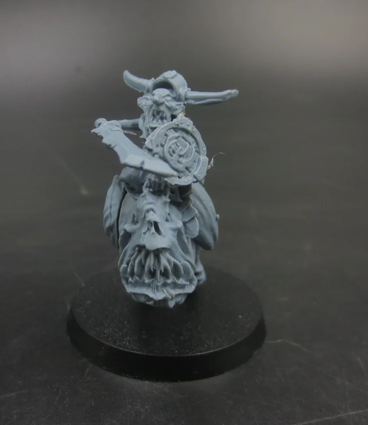 

Unpainted Model Miniatures Wargame Fart Jumping Knight Lord A359