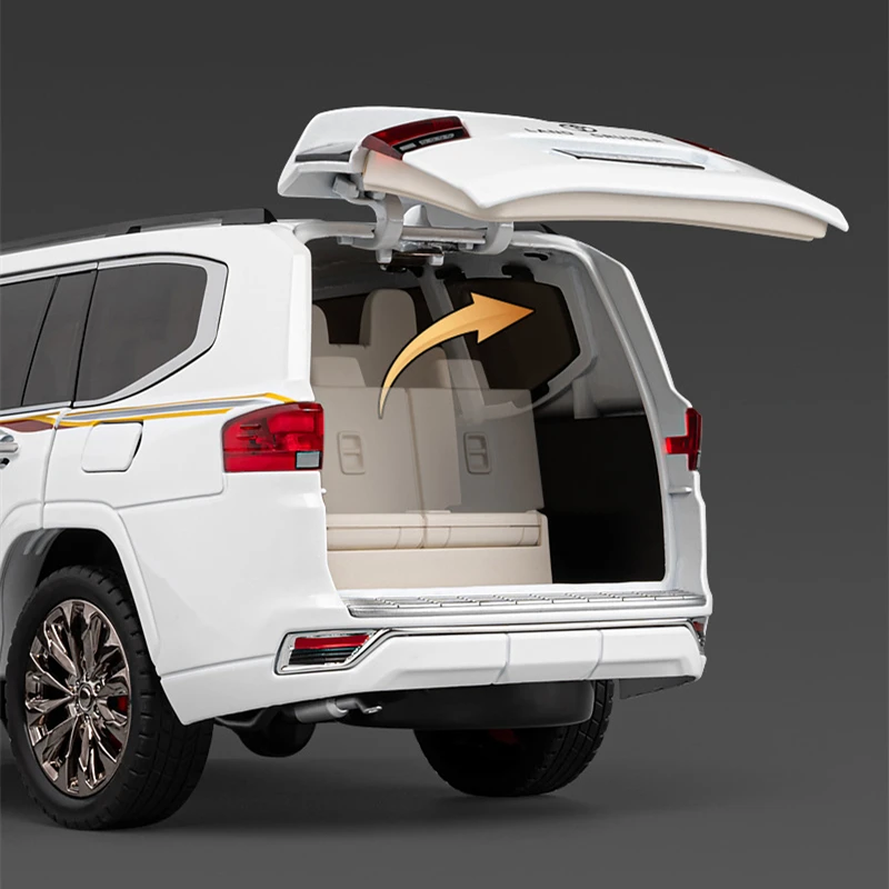 Фото Большой размер 1/18 Toyota Land Cruiser LC300 ZX, модель автомобиля из сплава, литой под давлением металлический внедорожник, модель автомобиля, звуковой свет, детская игрушка в подарок №5