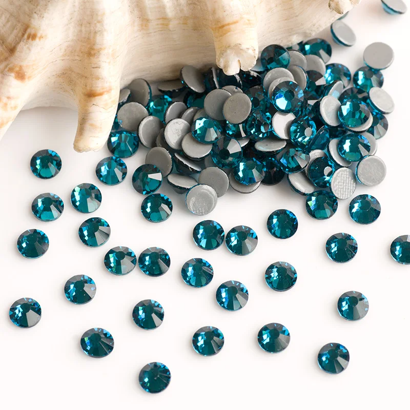 

Blue Zircon Hotfix Ornament Rhinestones Flatback Round Hot-Melt Based DIY Accessories Crystals For Garment Decoration