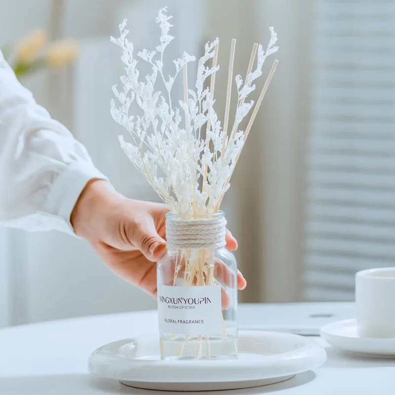 

Long-lasting Indoor Air Freshener for Bathroom and Bedroom with Nordic Dried Flowers air freshener for homes essential oil