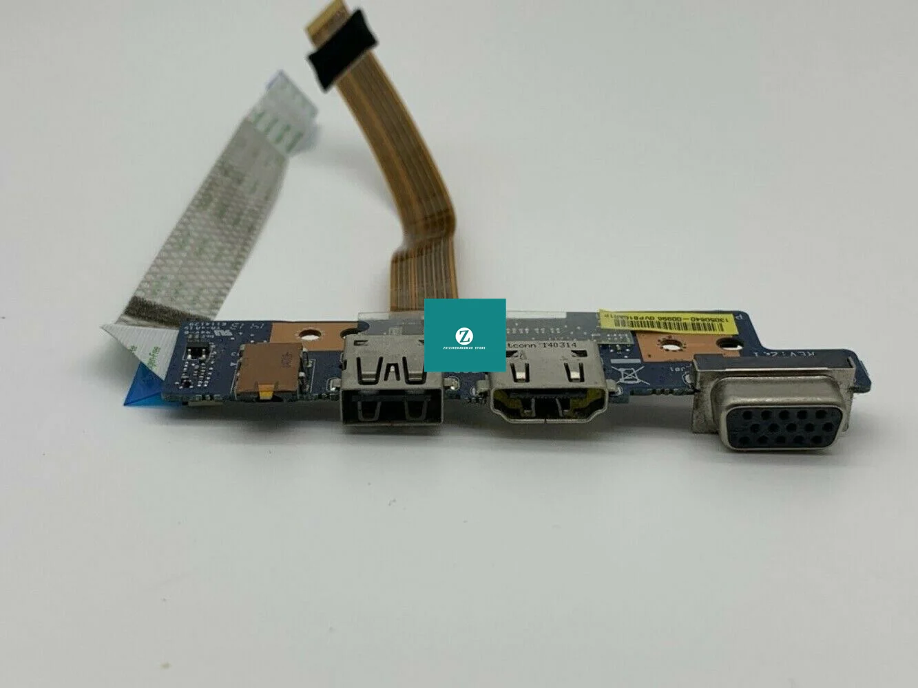 Палец ушка рессоры камаз 6520. Lenovo m50-70 шлейф usb. Toshiba l850 материнская плата. Соединитель шлангов 20 мм 20мм прямой. 2250801.