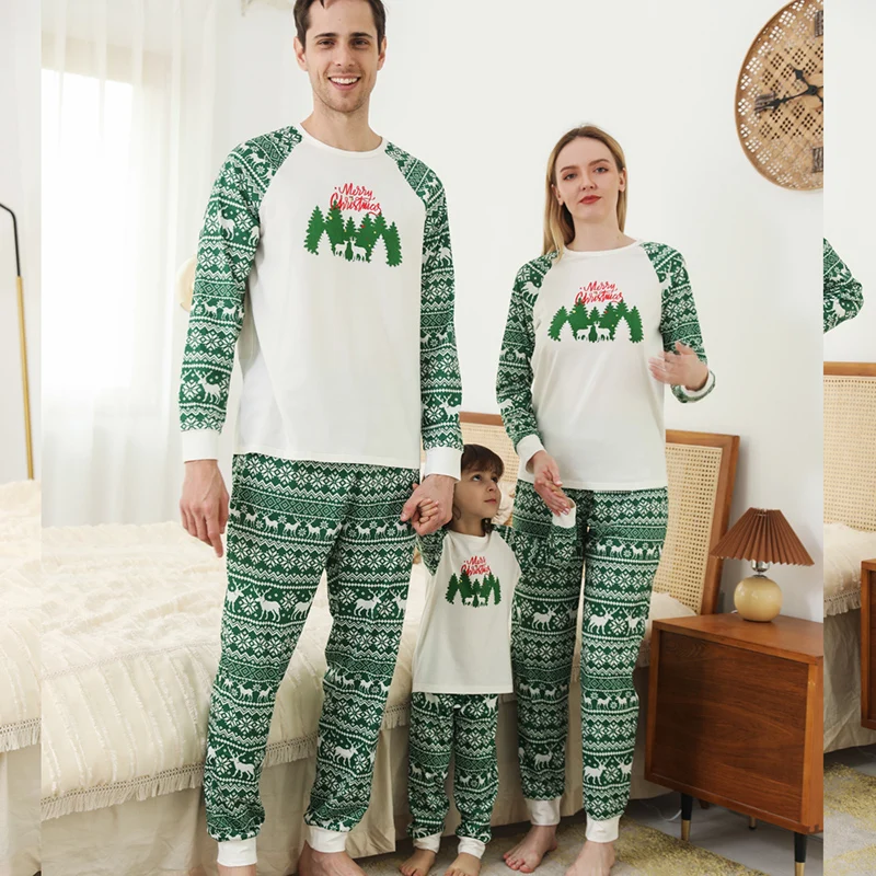 

Christmas Family Matching Pajamas Set Print Father Mother Kids Boy Girl Baby Nightwear Suit Family Matching Clothes Outfits