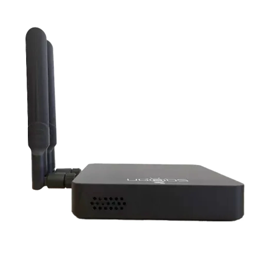 ТВ-приставка Ugoos UT8 PRO 4 ядра Android 11 2 ГГц |