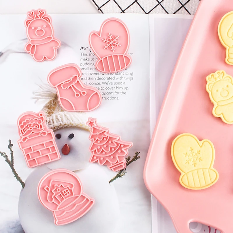 

6Pcs/set Christmas 3D Biscuit Mold Three-dimensional Frosting Cookie Fondant Plastic Pressing Household Set Baking Mold