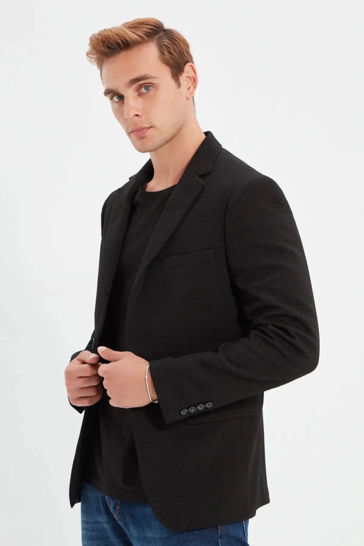 

Trendyol Male Blazer Textured Jacket TMNAW22CE0262