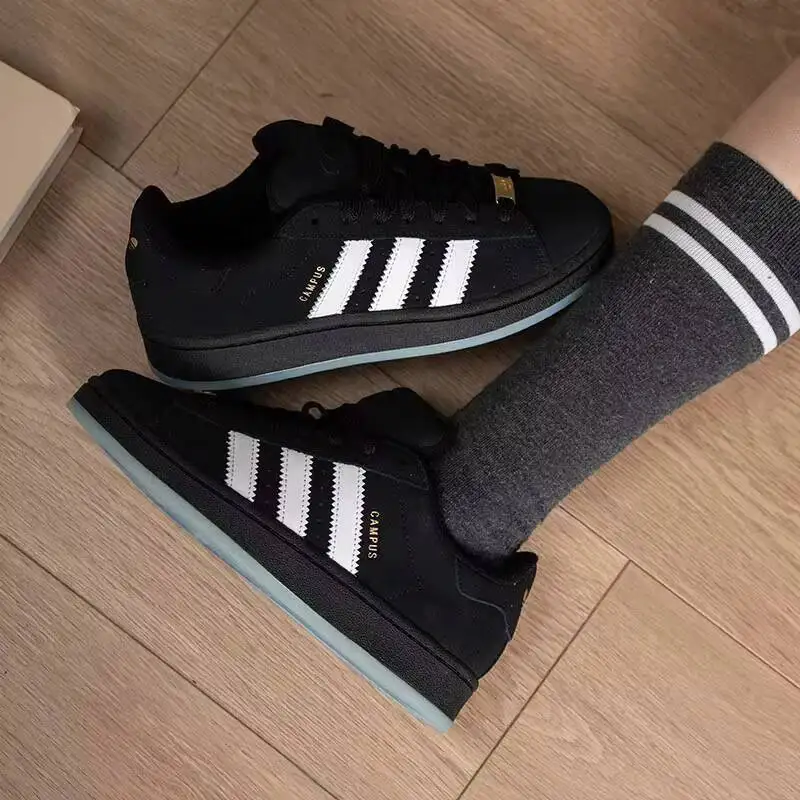 Фото Обувь для скейтбординга Adidas Originals мужская черно-белая IH6739 Бесплатная доставка №1
