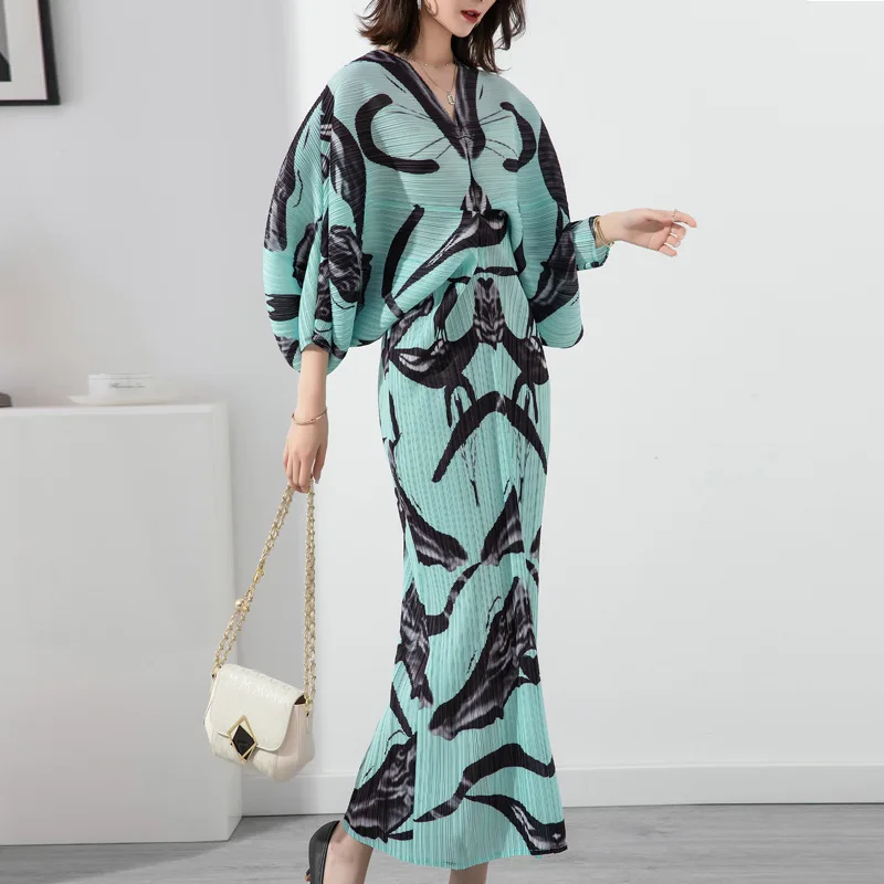 

Long Dress For Women 45-75kg 2022 Spring Summer New V-Neck Batwing Sleeves Stretch Loose Miyake Pleated Ankle Length Dress