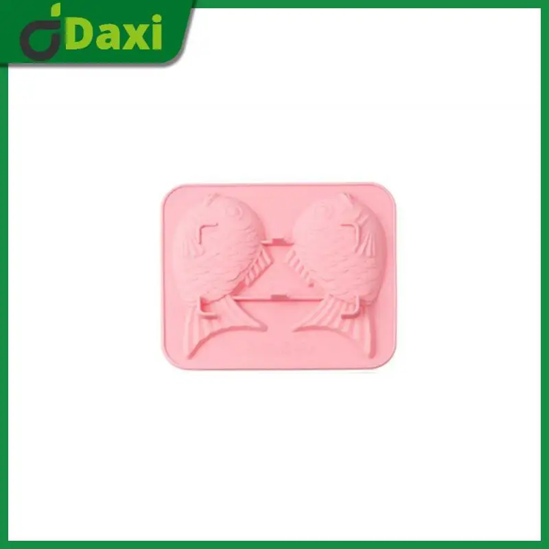 

Wrap Food In All Directions Baking Tools Heating Evenly Cartoon Fish Modeling Mold Food Grade Platinum Silicone Raw Material