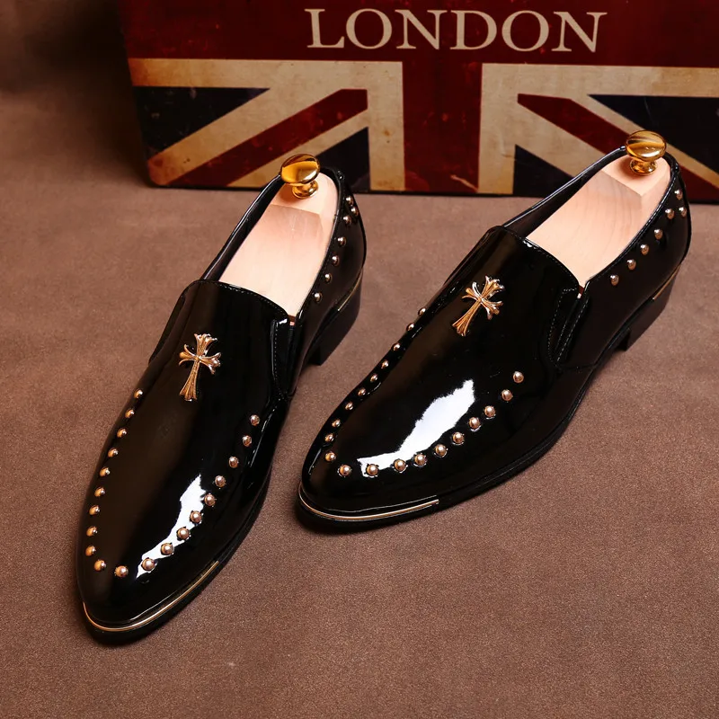 

Men Premium Patent Leather Shoes Black Wedding Shoes Size 38-44 Black Leather Low Top Soft Men Dress Shoes Solid Color 2023 New
