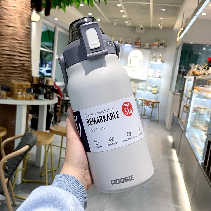 

Stainless Steel Thermal Water Bottle Thermoses Vacuum Flask With Straw Tumbler Portable Hot Drinks Thermos Cup Fitness Cute Pot