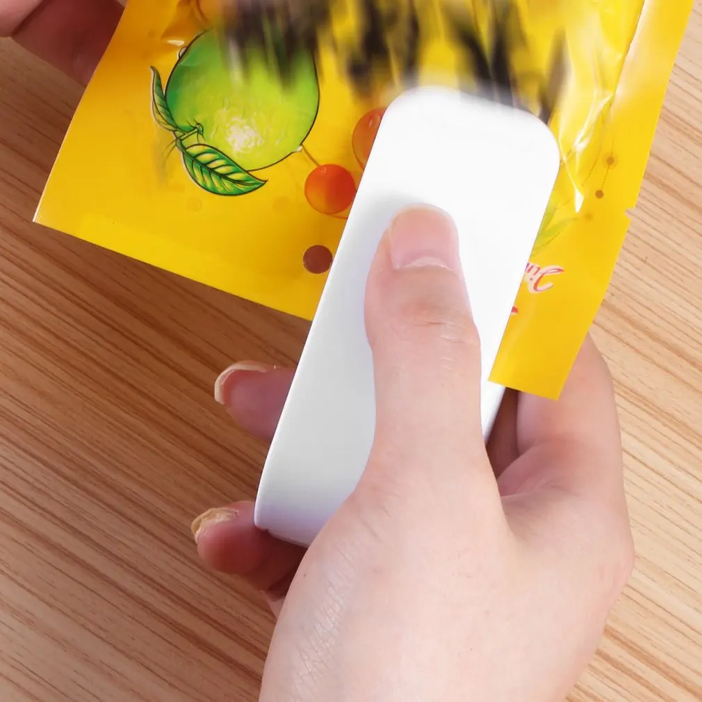 

Mini Quick Heat Sealing Machine Food Preservation Sealer Plastic Package Closure Portable Sealer Packing Kitchen Accessories