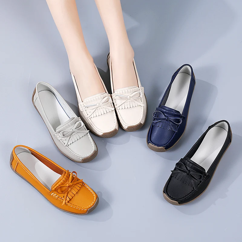 Brand New Women Flats Woman Genuine Leather Luxury Loafers  Moccasins Mother Shoes Slip-on Women's Casual Shoes Plus Size 35-44