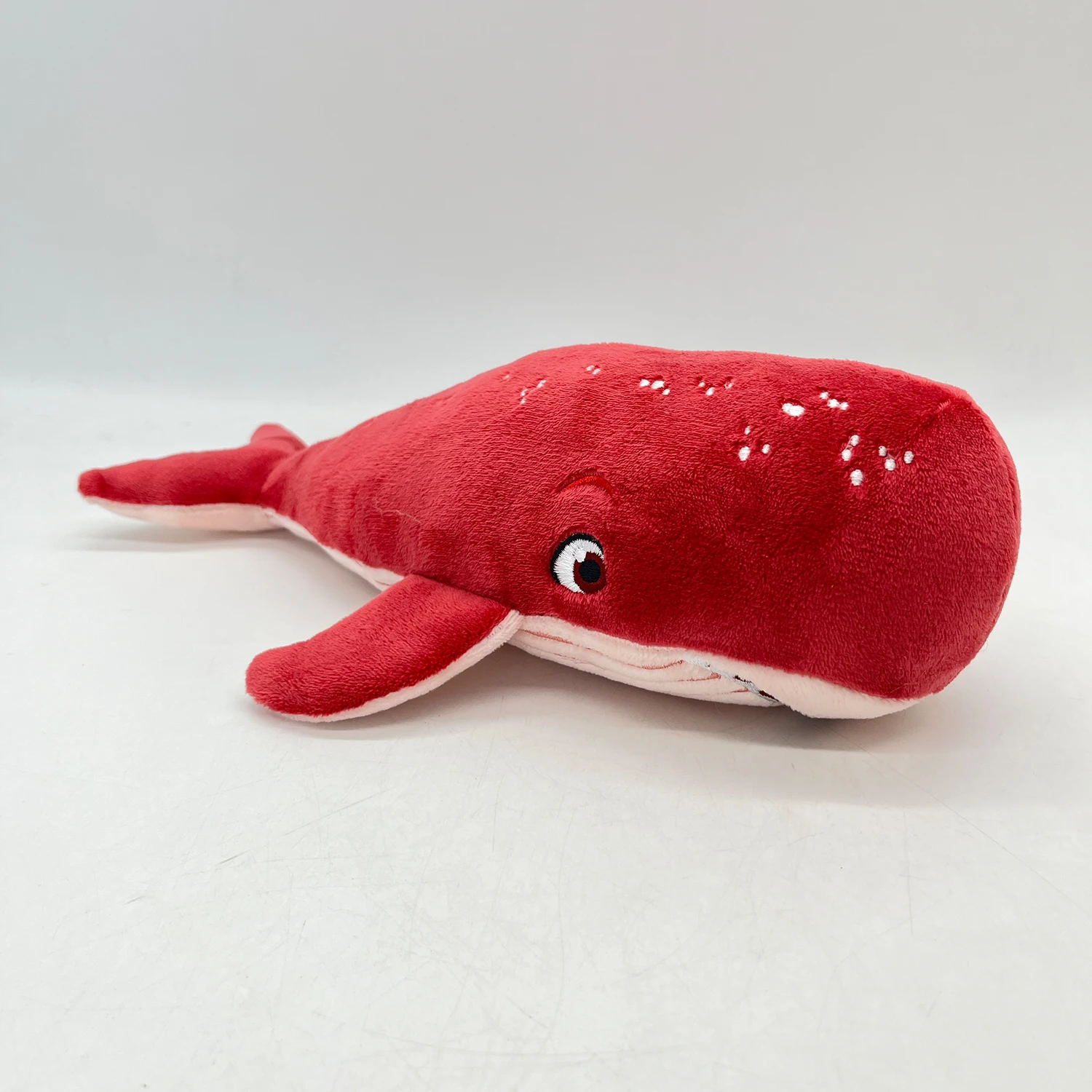 

Высококачественная плюшевая кукла Red Shark в качестве праздничного подарка на день рождения для детей