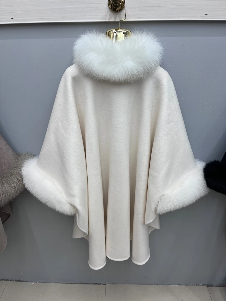 Женское длинное кашемировое пальто шерстяное с воротником из натурального меха