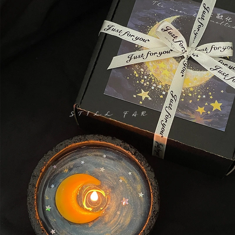 Ароматическая свеча Melting Moon из соевого воска ручной работы, эстетичный декор для дома, романтический центральный элемент, подарок на день рождения или годовщину для неё. (art.: 3920d97d8fbbb) - 3920d97d8fbbb