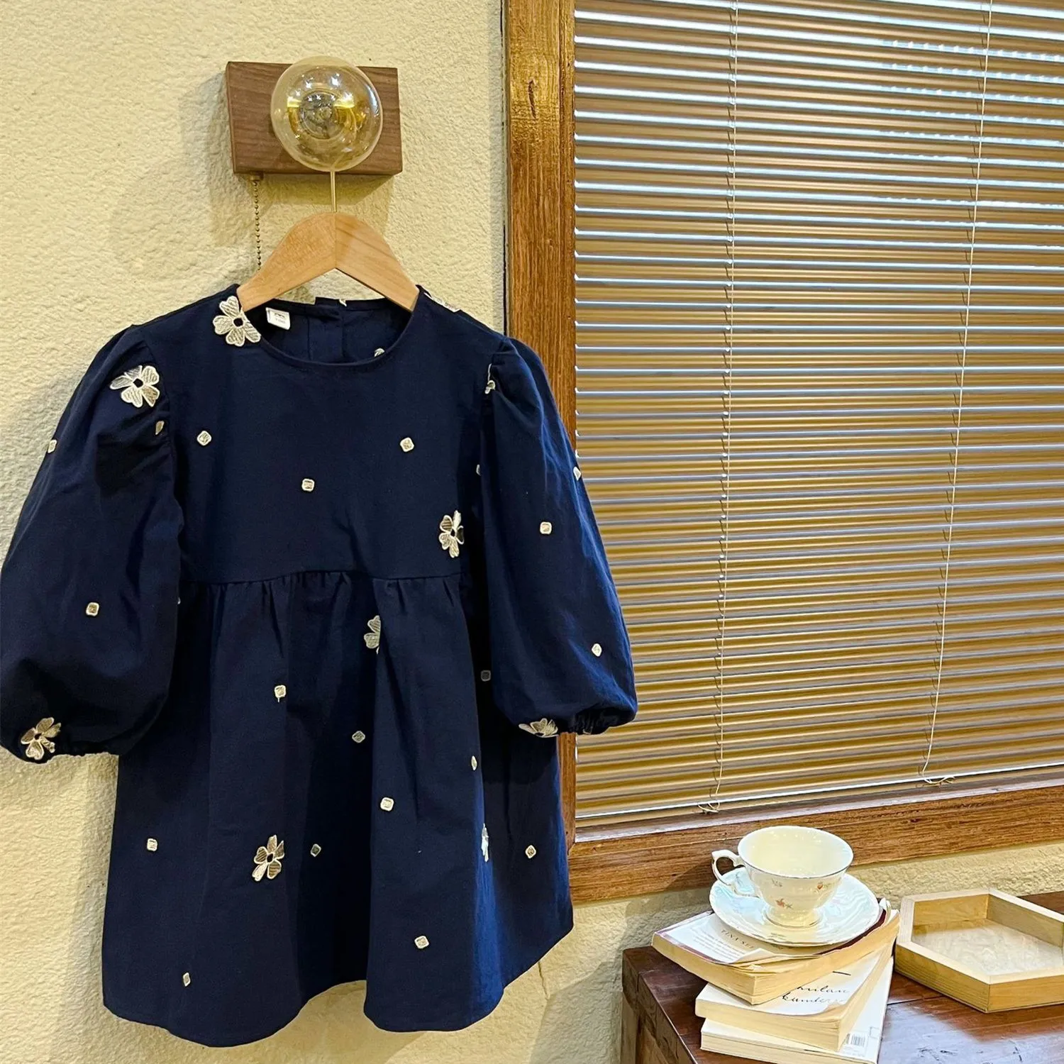 

2022 Autumn Korean Style Baby Girls Embroidery Floral Dress Long Sleeve Toddlers Kids Cotton Princess Dresses