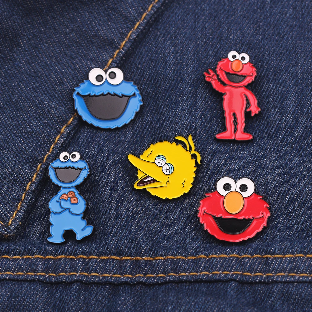 Cute Sesame Street Badge Elmo Cookie Monster Metal Anime Cartoon Brooches Backpack Lapel Pin Men Enamel Brooch Cosplay Gift images - 6