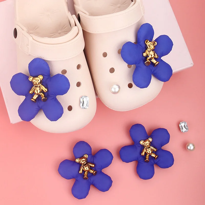 

Flowers Bears Shoes Vintage Charms for Crocs Quality Clogs Shoes Rhinestone Buckle Accessories Cute Croc Charms Multiple Colour