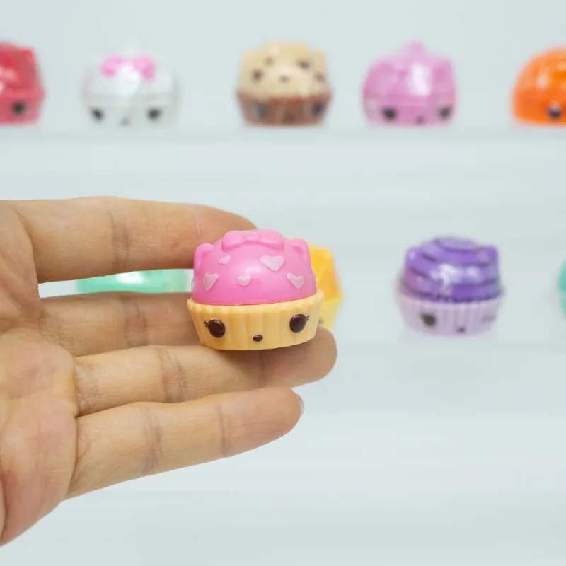 Фото Набор Num Noms: блеск для губ, штамп, ароматные игрушки-закуски, фигурки животных-кроликов, коллекционные модели игрушек, подарки на день рождения №4