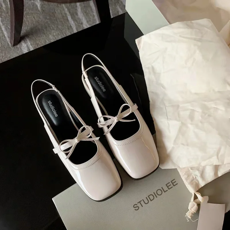 

Женские балетки на плоской подошве, бандажные туфли на низком толстом каблуке, без застежки, повседневные кроссовки с квадратным носком, вы...