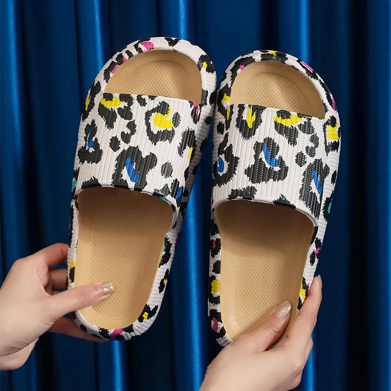 Leopard  Sandals Indoor Outside Platform Shoes Women Summer Slippers Thick Sole  Female Male Fashion Slides Beach Slipper