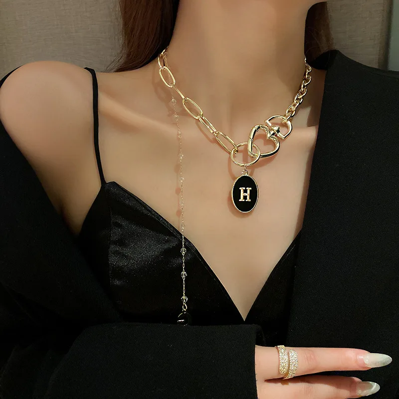 

European and American personality exaggerated H letter chocker necklace female temperament exquisite clavicle chain