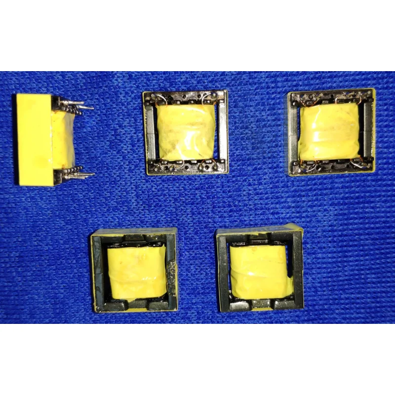 

Адаптер питания EFD20-12V2A