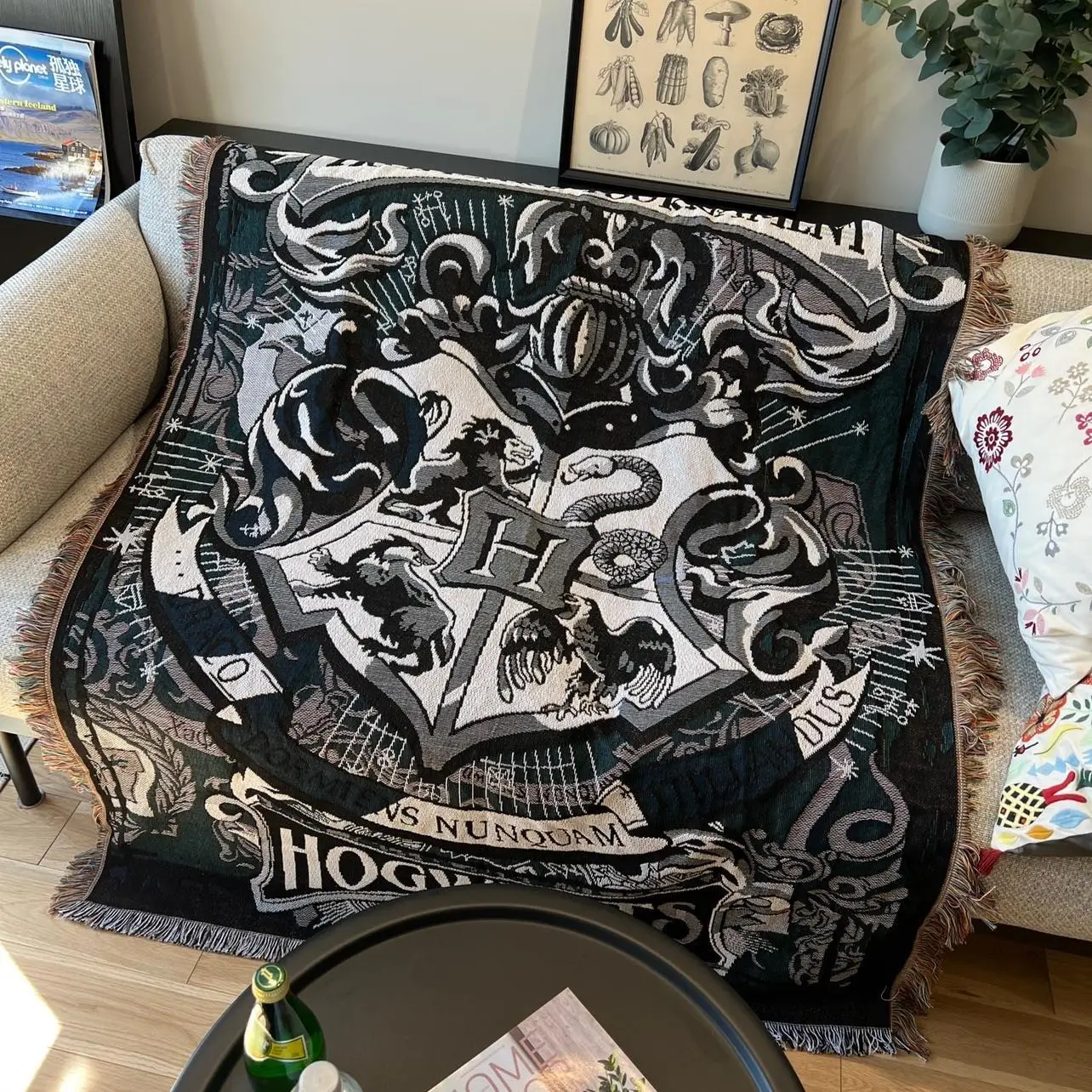 

Черно-белое одеяло из ниток Гарри Поттера, покрывало, коврик для пикника, накидка для сна, вязаное одеяло, ковер, уличный декор для кемпинга, ...