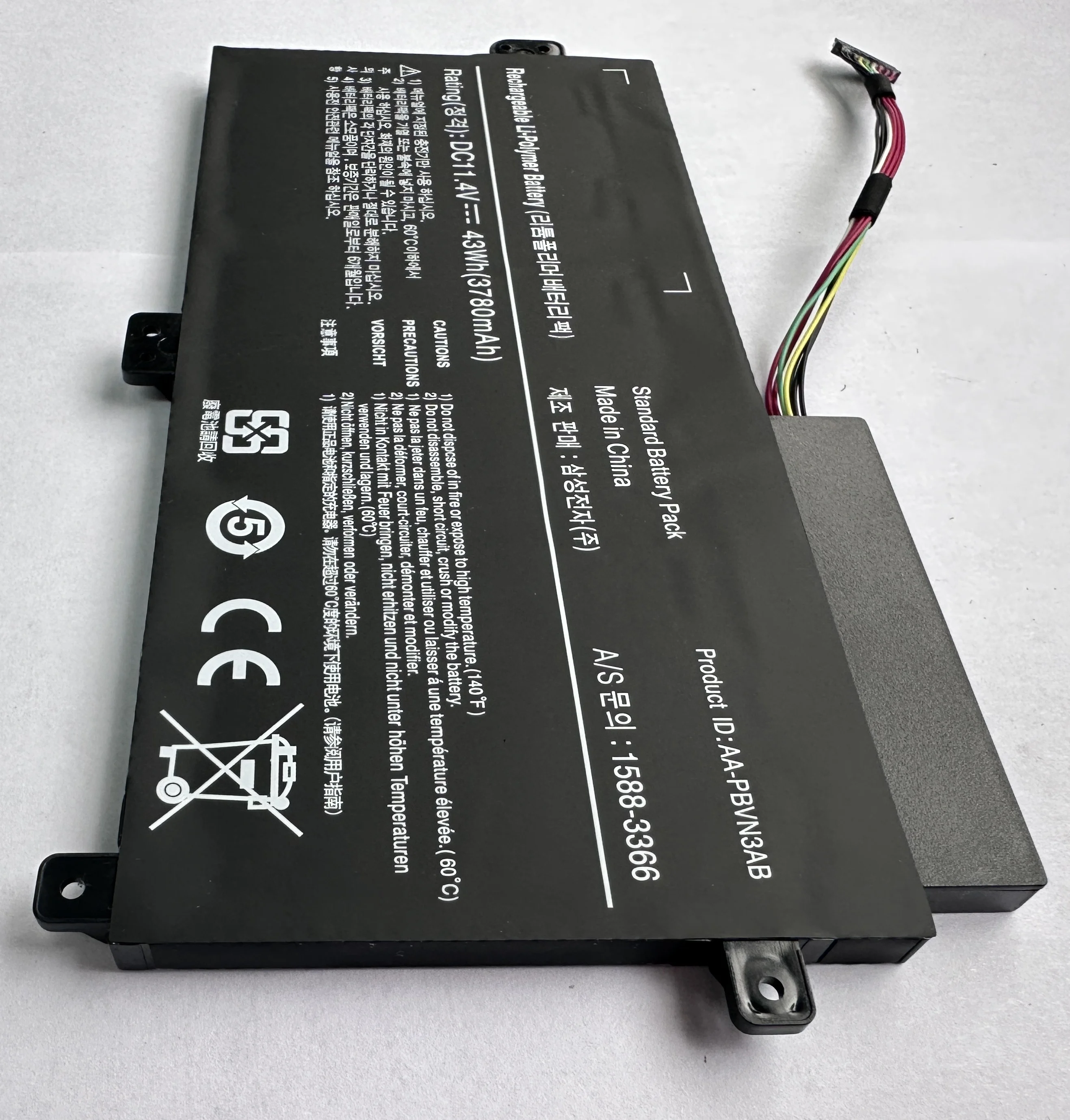 Новый аккумулятор для ноутбука Samsung NP370 NP370R4E NP510R5E AA-PBVN3AB NP370R5E NP450R5V NP450R4V NP470R5E 510R5E