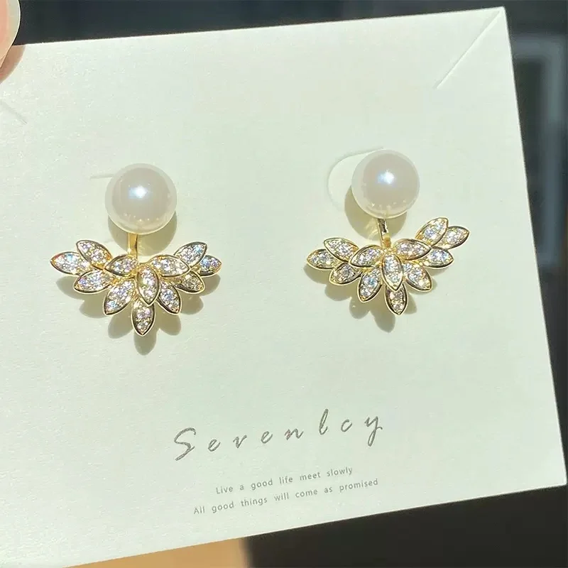 

Fashion Exquisite Flower Earrings For Women Shining Crystal Petal Design Wedding Earring Girl Temperament Jewelry