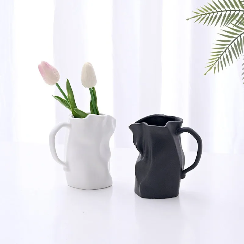 

Асимметричная Складная художественная статуя, абстрактная Скандинавская статуя для засушенных цветов, организация, молочный кувшин, керам...