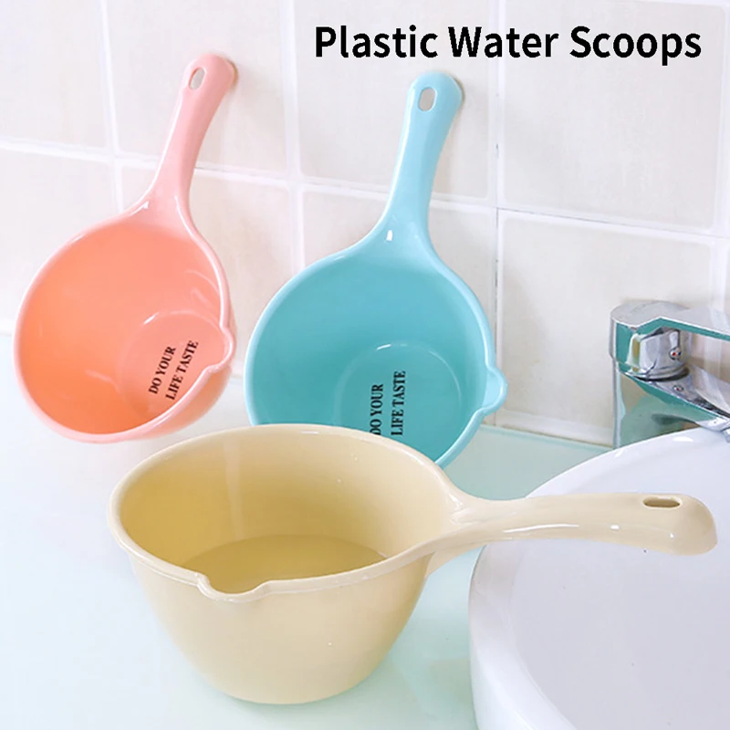 

Plastic Thickened Ladle For Washing Fruit Kitchen Long Handle Water Scoop Children's Baby Bath Water Scoop Garden Watering Tools