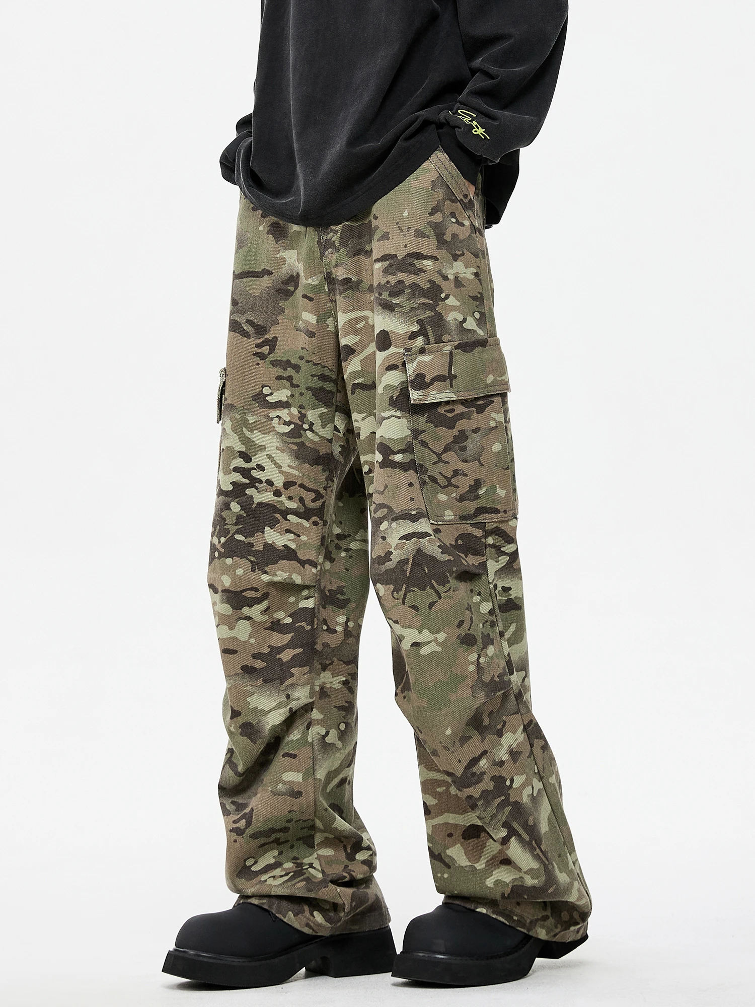 Уставленные американские винтажные камуфляжные джинсы мужские и женские